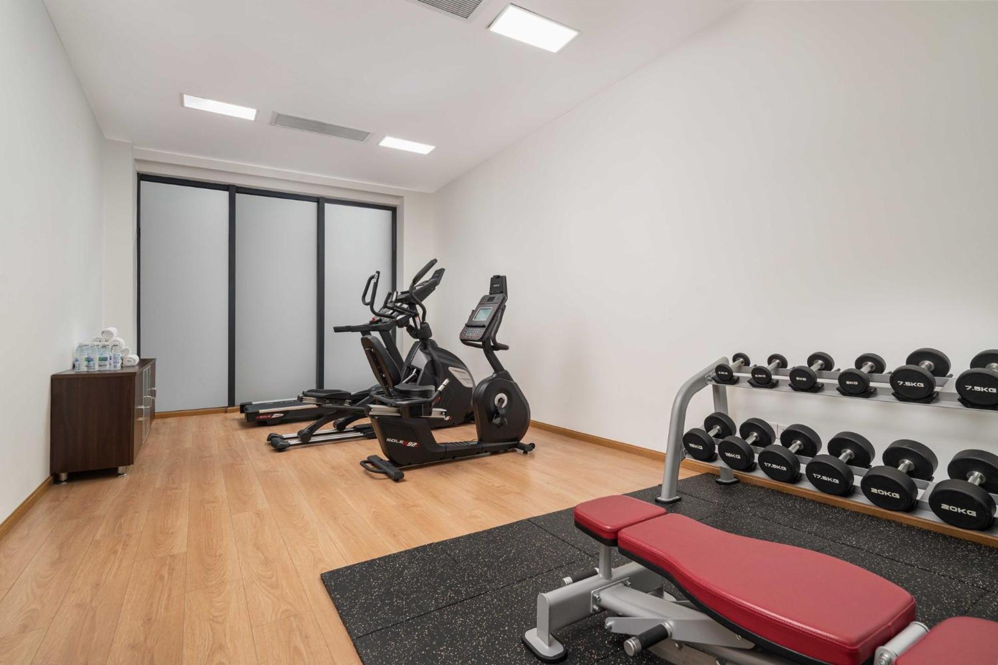 Holiday Inn Express Chengdu Gulou-Tianfu Square Chunxi Road Branch Zewnętrze zdjęcie