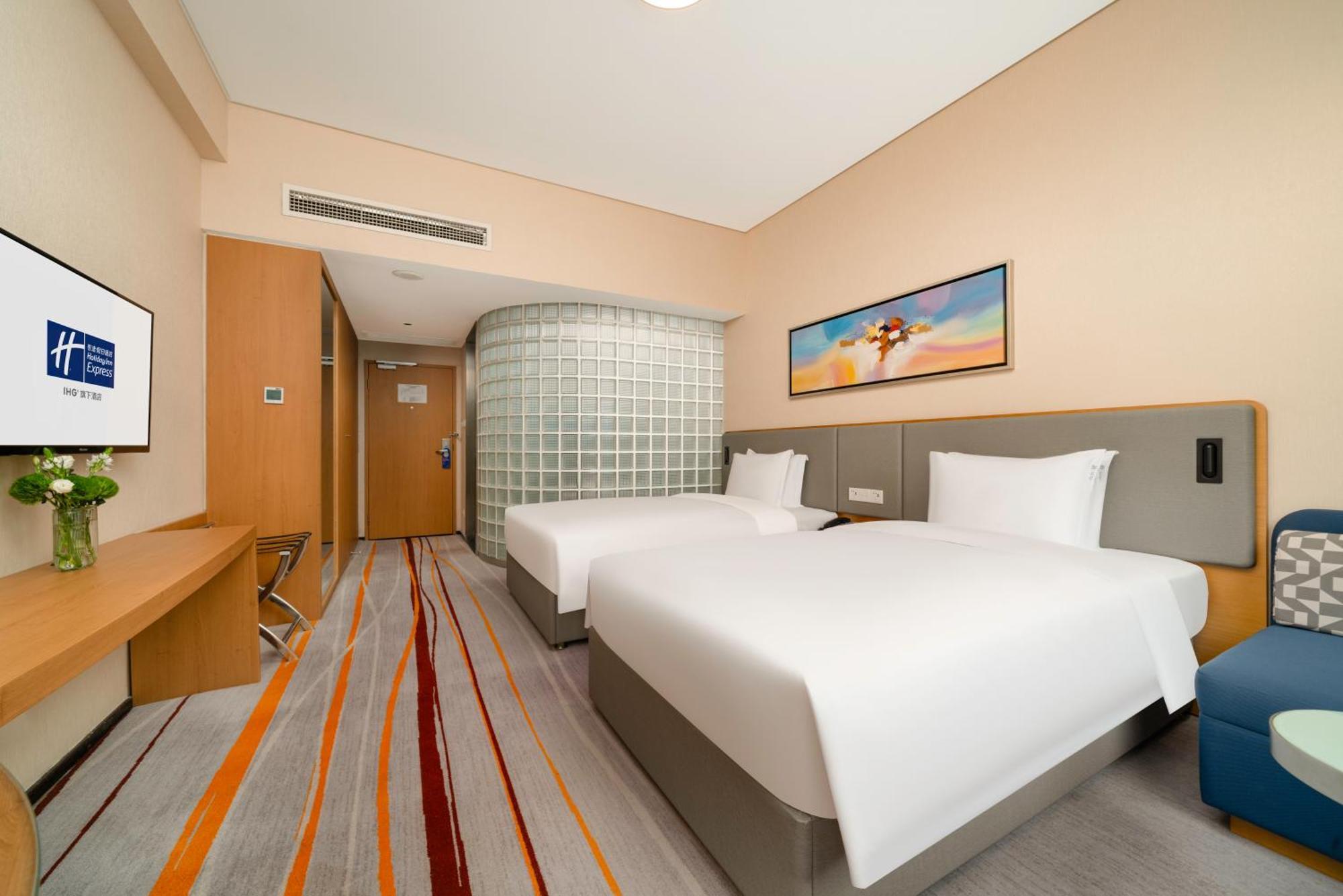 Holiday Inn Express Chengdu Gulou-Tianfu Square Chunxi Road Branch Zewnętrze zdjęcie