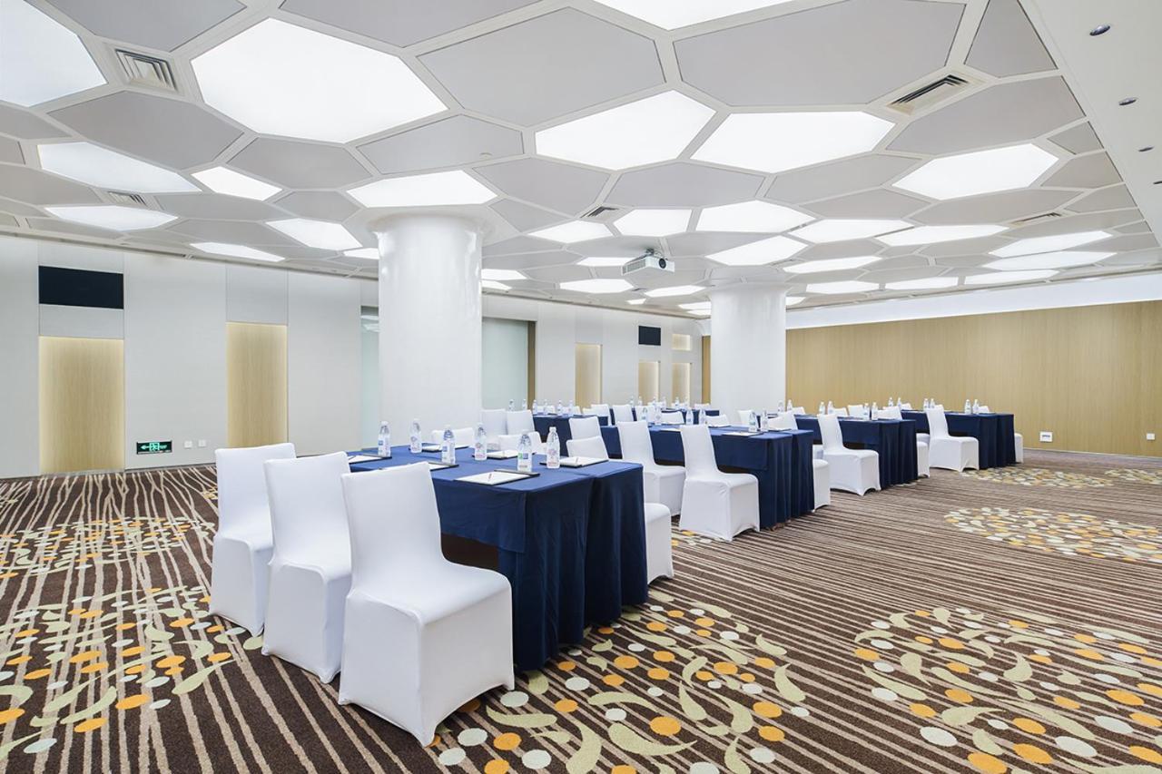 Holiday Inn Express Chengdu Gulou-Tianfu Square Chunxi Road Branch Zewnętrze zdjęcie