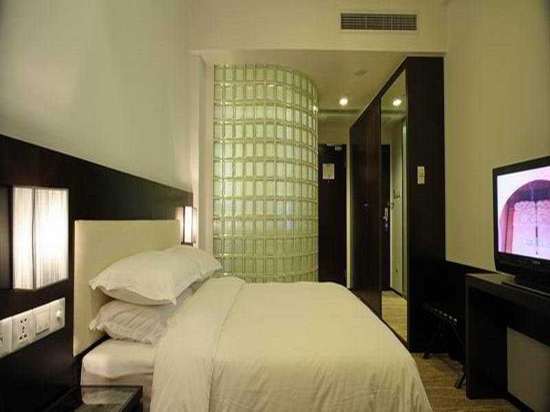 Holiday Inn Express Chengdu Gulou-Tianfu Square Chunxi Road Branch Zewnętrze zdjęcie